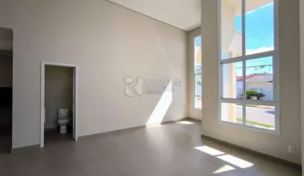 Linda casa a venda no Condomínio Parque Residencial Roland I