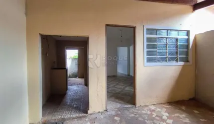 Casa Residencial à venda no bairro Vila Queiroz