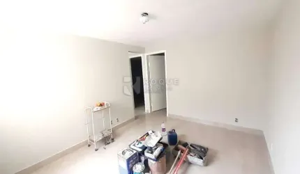 Apartamento à venda no bairro Jardim Olga Veroni
