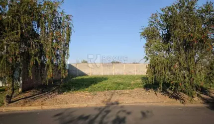 Terreno à venda no bairro Vale das Oliveiras