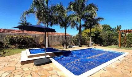 Ótima chácara com 2 dormitórios e 1 suíte à venda em Limeira. Aceita/estuda permutas.