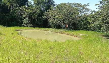 Terreno à venda no bairro Bairro dos Pires