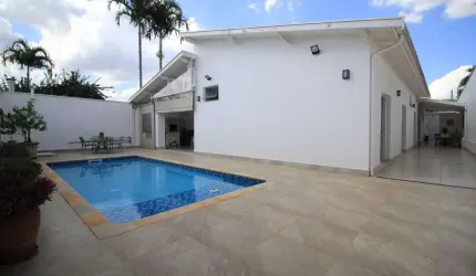 Casa em condomínio à venda no bairro Parque São Bento