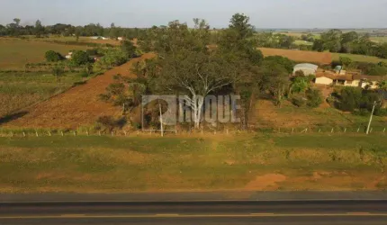 Chácara à venda no bairro Bairro do Pinhal