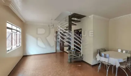 Casa Residencial à venda no bairro Vila Cristovam