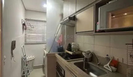 Apartamento à venda no bairro Vila Queiroz
