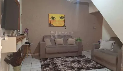 Casa Assobradada com 3 Dormitórios e Quintal – Oportunidade!