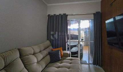Linda casa à venda!