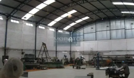 Galpão a venda no bairro Arvoredo em Localização privilegiada.