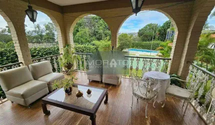 Casa com 6 Quartos, 2 Suítes, 10 Vagas de Garagem no Bairro Pampulha