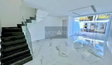 Casa Geminada 3 Quartos, 1 Suíte, 4 Vagas Bairro Santa Mônica
