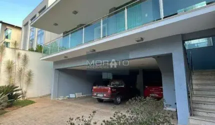 Casa 4 Quartos, Suíte Máster, 8 Vagas de garagem no Bairro Paquetá