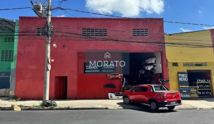 Galpão de 420m² na Av. das Américas