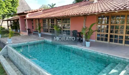 CASA COM 4 QUARTOS, 8 VAGAS NO BAIRRO SÃO LUIZ, BELO HORIZONTE