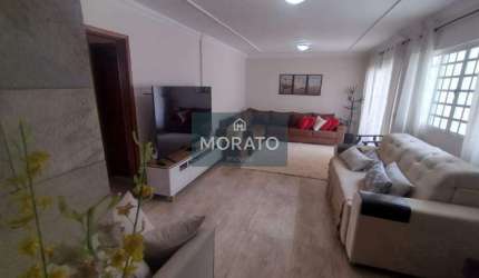 Casa 2 Quartos, Suíte e 6 vagas de garagem no bairro Amazonas