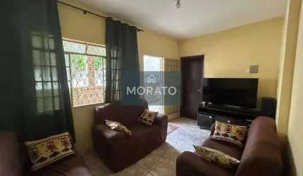 Casa com 3 quartos sendo 1 suíte sendo 4 vagas no Bairro Coqueiros.