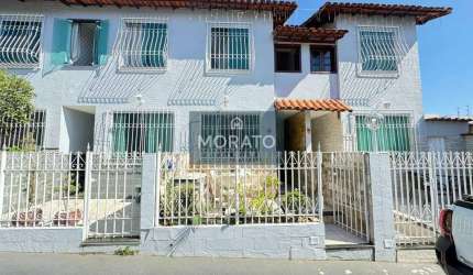 Casa Geminada 3 Quartos, 1 Vaga de Garagem no Bairro Santa Rosa
