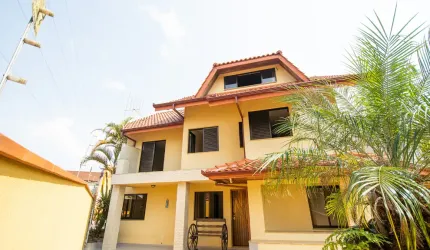Excelente Quadruplex no Mossunguê para venda ou locação | 349 m² construídos | Terreno de 400 m²
