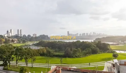 Casa com 4 suítes e 4 vagas - 50m Parque Barigui
