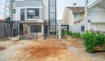 Sobrado 3 quartos, 1 suíte à venda - Vista Alegre