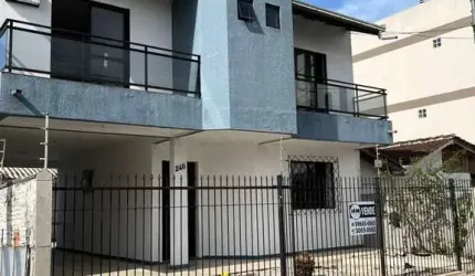 Casa com 4 quartos à venda na Rua Alagoas, 240, Estados, Balneário Camboriú por R$ 1.700.000