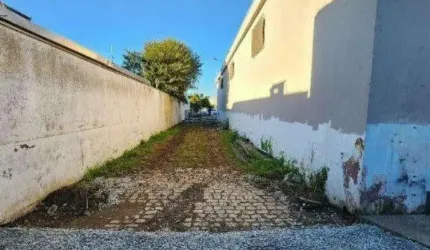 Aluguel Anual de Galpão Comercial, 550 m² privativos, no bairro São João em Itajaí-SC