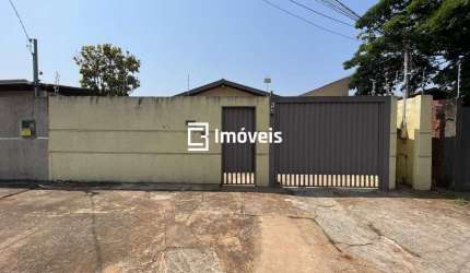 CASA DE 02 QUARTOS COM SALA AMPLA - BAIRRO JARDIM NOVOS ESTADOS