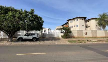 Apartamento de 03 quartos no Tiradentes