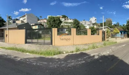 Terreno à venda em Novo Hamburgo