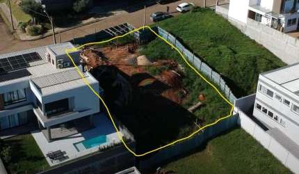 Terreno Residencial no bairro Encosta do Sol