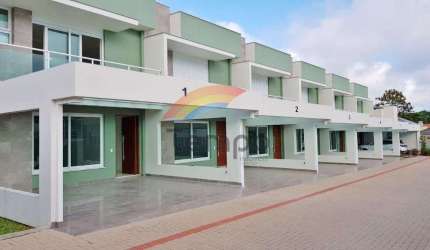 Casa em Condomínio à venda com 3 dormitórios, sendo 1 suíte, 2 vagas cobertas,  no Bairro União - Estância Velha/RS