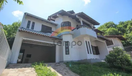 Casa com 4 dormitórios à venda, 295 m² por R$ 790.000,00 - Jardim Mauá - Novo Hamburgo/RS