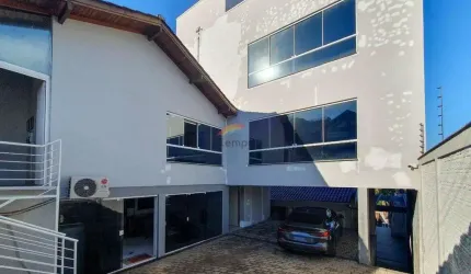 Prédio comercial no Bairro Ipiranga da Cidade de Campo Bom