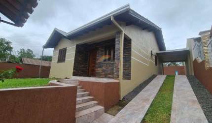 Casa com 3 dormitórios sendo 1 suíte, localizado no Bairro Sol Nascente de Estância Velha/RS