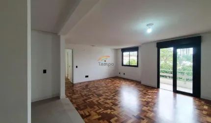 Apartamento reformado com 03 dormitórios no bairro Vila Nova em Novo Hamburgo.