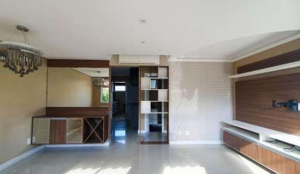 Casa com 03 dormitórios em condomínio fechado - Novo Hamburgo.