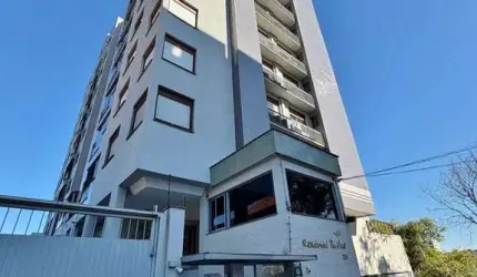Cobertura Duplex com 2 suítes e 2 vagas de garagem no Centro