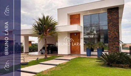 Casa à venda no condomínio Serra Verde.