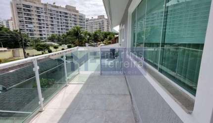 Casa à venda no bairro Recreio dos Bandeirantes 4 Suítes, 700M², Recreio dos Bandeirantes, Condomín