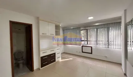 Sala semimobiliada em ótima localização no Portão