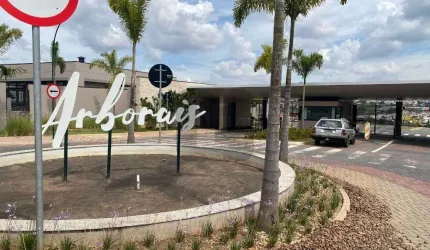 Terreno em condomínio fechado à venda na Avenida Marcelo Fiolo Pupo de Campos Ferreira, 100, Loteamento Residencial Arborais, Campinas por R$ 700.000