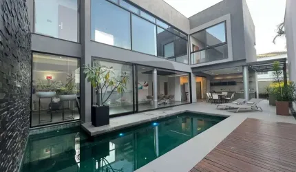 Casa em condomínio fechado com 3 quartos à venda na Avenida José Bueno de Camargo, 3726, Swiss Park, Campinas, 317 m2 por R$ 2.690.000