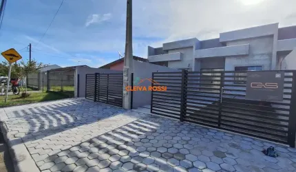 Casa à Venda Com  Suíte e Piscina Pontal do Paraná