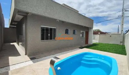 Casa Nova à Venda com Piscina 450 metros do mar Matinhos