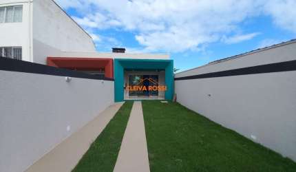 Casa á venda 100 metros do Mar Matinhos
