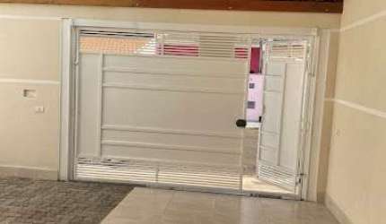 Casa com 2 dormitórios à venda, 120 m² por R$ 450.000,00 - Parque Nova Carioba - Americana/SP