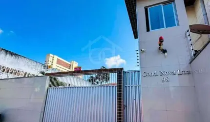 Casa duplex em condomínio maraponga