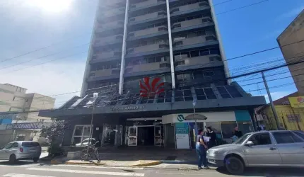 Ponto comercial para alugar na Rua Gonçalves Dias, 67, Centro, Canoas por R$ 8.000