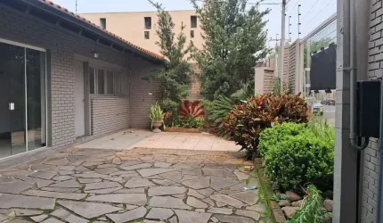 Casa com 4 quartos para alugar na Rua Liberdade, 695, Marechal Rondon, Canoas por R$ 6.000