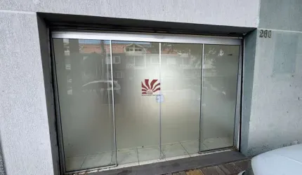 Ponto comercial para alugar na Rua Lajeado, 260, Niterói, Canoas por R$ 700